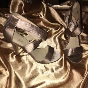 Jacqueline Ferrar Heels